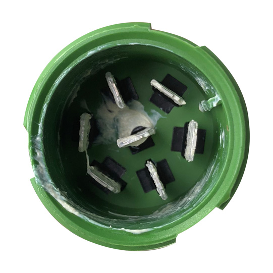 Verteiler ASS3 3-polig, rechts, 7-poliger ASS2-Verbinder 76-9028-001 Suer